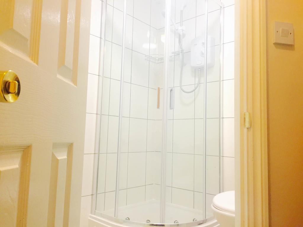 Southend Inn Hotel - Close To Beach, Train Station & Southend Airport Ngoại thất bức ảnh
