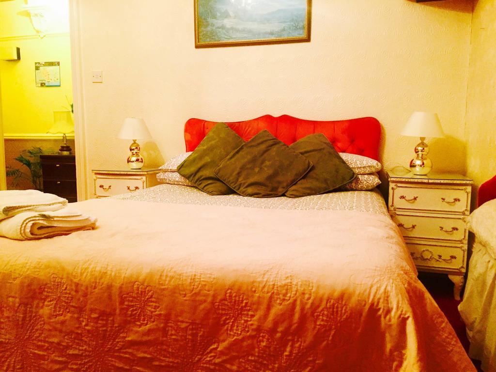 Southend Inn Hotel - Close To Beach, Train Station & Southend Airport Phòng bức ảnh
